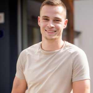 Effect of very low-carbohydrate high-fat diet and high-intensity interval training on mental health-related indicators in individuals with excessive weight or obesity