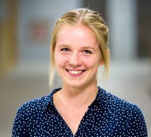 Predicting recovery after stressors using step count data derived from activity monitors